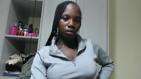 Snapshot of camclit chatting on March 2025 04:40:02 PM Princess online show from March 2025 04:40:02 PM