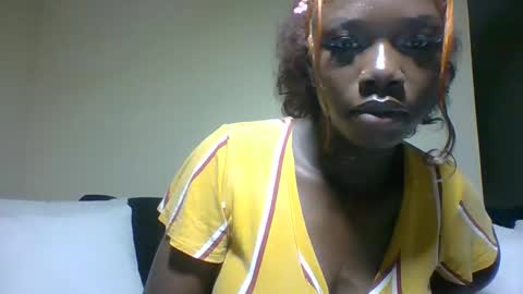 Snapshot of camclit chatting on October 2025 03:42:01 PM Princess online show from October 2025 03:42:01 PM