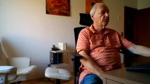 camcologne online show from July 2026 08:41:01 AM