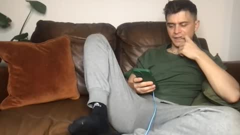 CamDoAttitude online show from December 2025 10:28:01 PM