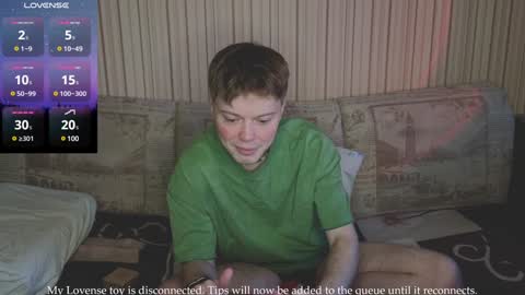 Snapshot of cameron_crowly chatting on December 2024 05:51:01 AM Cameron online show from December 2024 05:51:01 AM