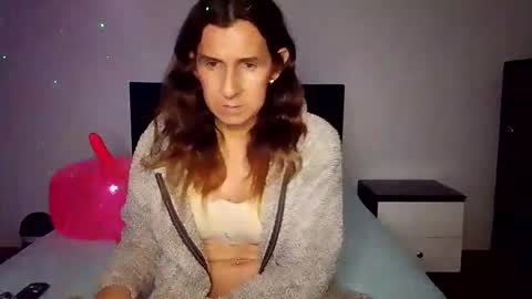 Mara Catalina Romero Ordez online show from October 2025 04:24:01 AM