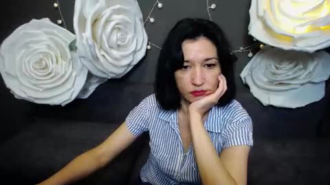 Cameronenns online show from November 2025 07:24:02 AM