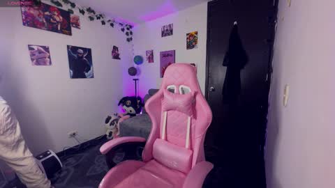 CAMI  online show from February 2026 05:37:02 AM