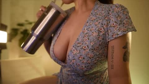 camila   online show from September 2025 05:27:02 PM