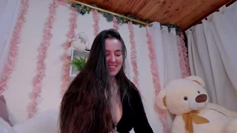 Camii Lopez online show from October 2025 04:13:02 PM