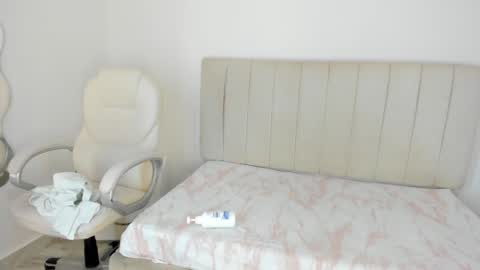 Snapshot of camila_adams chatting on February 2025 07:02:01 PM Cami online show from February 2025 07:02:01 PM