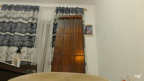 Snapshot of camila_blandexxxx chatting on June 2026 05:16:01 AM Instagram camila blande1 online show from June 2026 05:16:01 AM