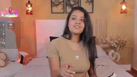 camila_bustamante_ online show from November 2025 03:22:01 PM