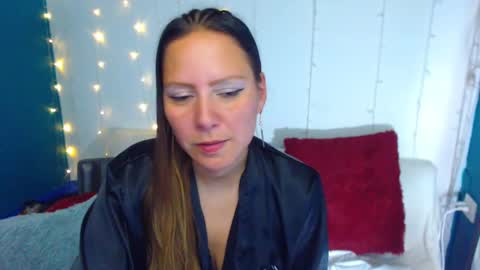 camila online show from December 2024 07:27:02 PM