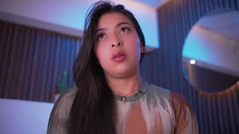 Camila online show from March 2026 07:53:01 AM