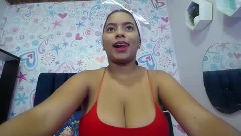 CAMILA online show from January 2025 07:18:01 PM