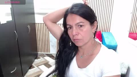 Camila Vargas online show from May 2026 06:49:02 PM