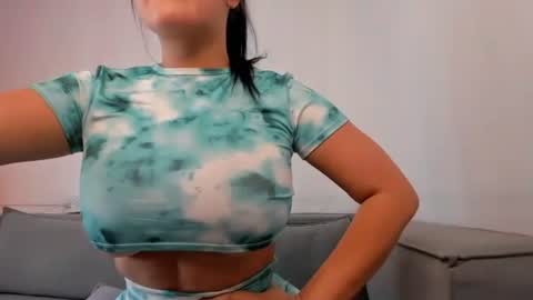 camila  online show from March 2026 06:45:02 PM