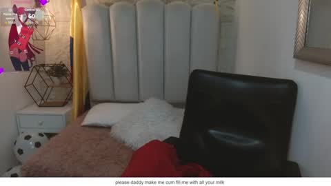 Snapshot of camilah_tk chatting on June 2026 12:18:01 PM Cami online show from June 2026 12:18:01 PM