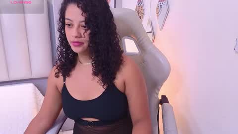 Snapshot of camilalevy chatting on June 2026 12:24:02 PM Camila online show from June 2026 12:24:02 PM