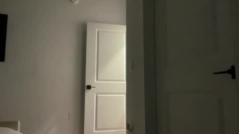 Snapshot of camiliakxoxo chatting on January 2025 03:31:01 AM camiliakxoxo online show from January 2025 03:31:01 AM