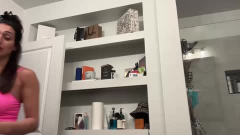 Snapshot of camiliakxoxo chatting on February 2025 12:50:02 PM camiliakxoxo online show from February 2025 12:50:02 PM