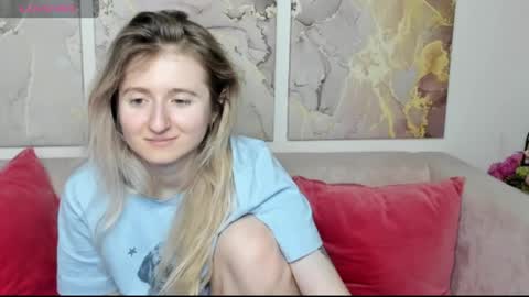 camilladreamer online show from March 2026 09:49:02 PM