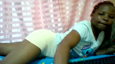 camillah_sweet online show from April 2026 08:18:02 AM