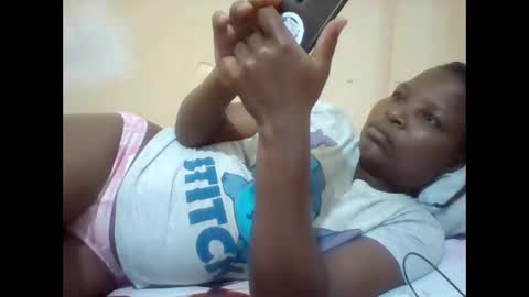 camillah_sweet online show from June 2026 06:14:01 PM