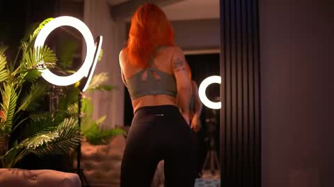 Snapshot of camillastarrx chatting on May 2026 07:04:01 PM CamillaStarrX online show from May 2026 07:04:01 PM