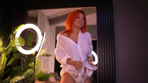 Snapshot of camillastarrx chatting on June 2026 06:42:01 PM CamillaStarrX online show from June 2026 06:42:01 PM