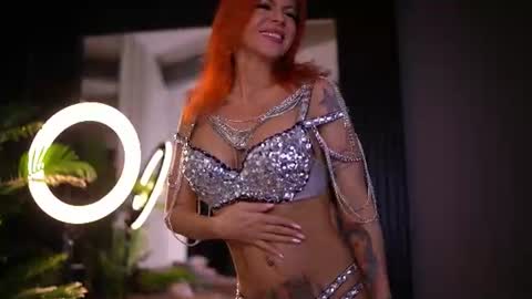 Snapshot of camillastarrx chatting on June 2026 05:37:01 PM CamillaStarrX online show from June 2026 05:37:01 PM