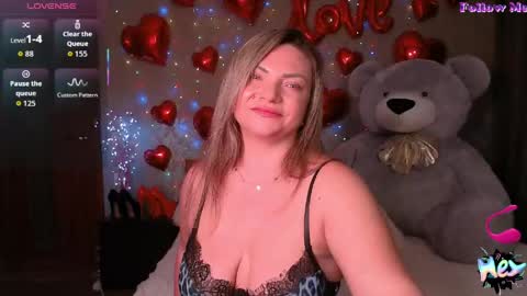 Snapshot of camille_game chatting on May 2026 12:28:02 AM Camille Game online show from May 2026 12:28:02 AM