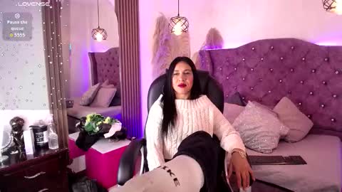 Camille online show from December 2025 10:11:01 AM