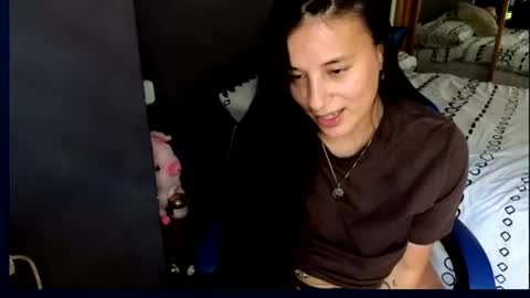 Snapshot of camilo0702 chatting on July 2026 09:11:02 AM Camila and Camilo online show from July 2026 09:11:02 AM