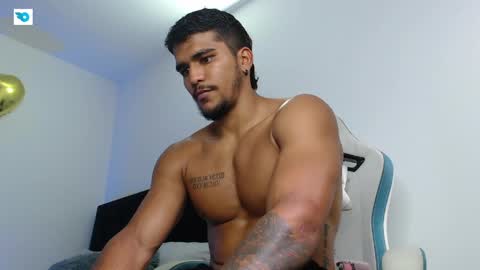 camilo_contre21 online show from May 2026 06:26:04 PM