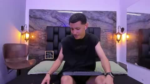 Snapshot of camilo_contrerass chatting on July 2026 08:00:01 PM Camilo online show from July 2026 08:00:01 PM