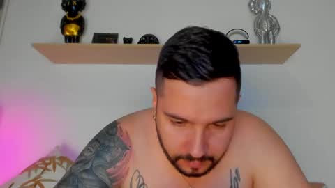 Snapshot of camilo_restrepo21 chatting on October 2025 02:18:01 AM camilo_restrepo21 online show from October 2025 02:18:01 AM