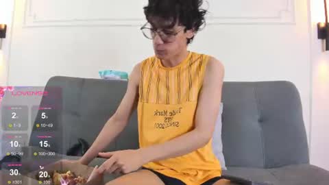 Snapshot of camilo_stark chatting on July 2026 03:23:01 AM Camilo online show from July 2026 03:23:01 AM