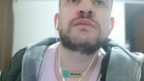 Snapshot of camiloking17 chatting on June 2026 09:26:01 AM camilo online show from June 2026 09:26:01 AM
