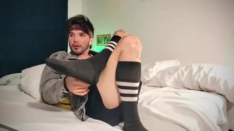 camilo online show from February 2025 06:35:01 AM