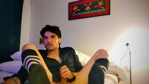 camilo online show from February 2025 09:16:01 AM