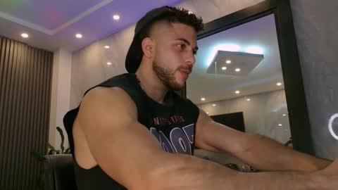 Camilo Watson online show from February 2026 02:01:02 AM