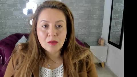 camixxx_m online show from January 2026 01:37:02 PM