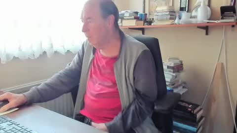 Snapshot of cammee chatting on December 2024 09:28:02 AM Cammee online show from December 2024 09:28:02 AM