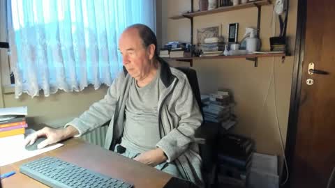 Snapshot of cammee chatting on January 2025 08:00:02 AM Cammee online show from January 2025 08:00:02 AM