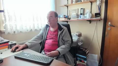 Snapshot of cammee chatting on February 2025 12:37:01 PM Cammee online show from February 2025 12:37:01 PM