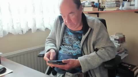 Snapshot of cammee chatting on February 2025 09:05:02 AM Cammee online show from February 2025 09:05:02 AM