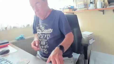 Snapshot of cammee chatting on September 2025 07:41:01 AM Cammee online show from September 2025 07:41:01 AM