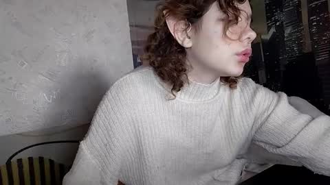 Snapshot of cammyrose_ chatting on October 2025 01:25:01 PM cammyrose_ online show from October 2025 01:25:01 PM