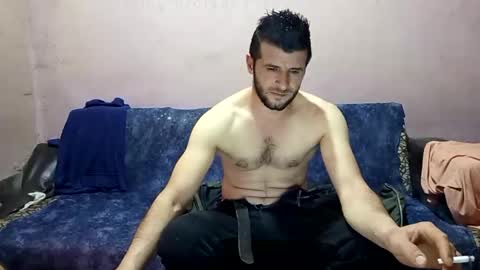 Snapshot of camshow22cm chatting on February 2026 08:13:01 PM FREMAN online show from February 2026 08:13:01 PM