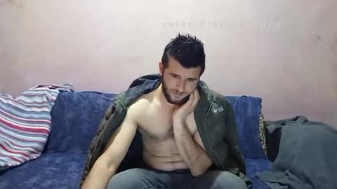 Snapshot of camshow22cm chatting on February 2026 09:04:01 PM FREMAN online show from February 2026 09:04:01 PM