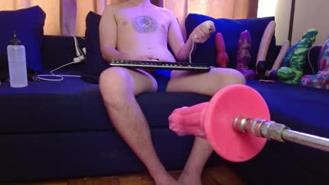 Snapshot of camzlut4u chatting on February 2025 07:58:02 PM mark the Slut online show from February 2025 07:58:02 PM