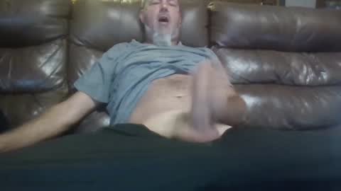 Snapshot of canadianchris1007 chatting on September 2025 02:55:02 PM Chris online show from September 2025 02:55:02 PM